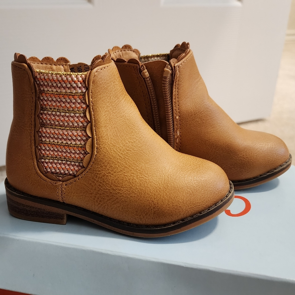Cognac Cat & Jack boots